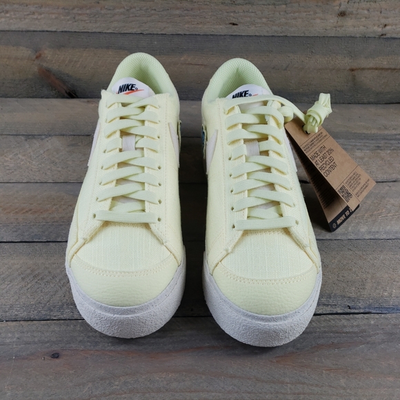 Nike Women's Blazar Low Platform SE NN Casual Shoes Sneakers - Picture 6 of 11